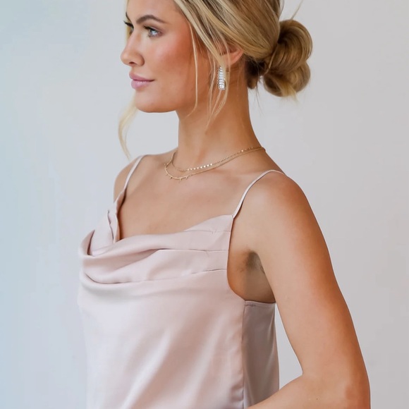 Champagne Satin Cowl Neck Cropped Tank - Picture 4 of 5